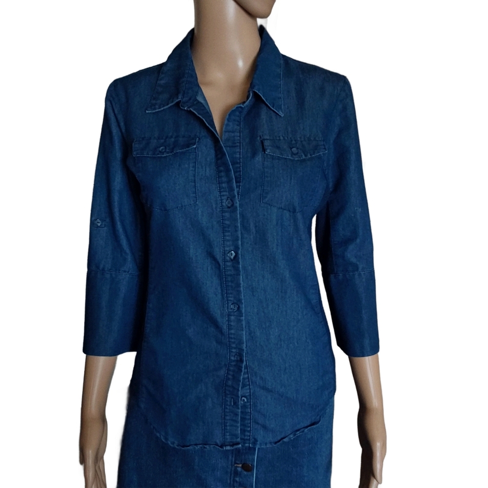 Cavalini Denim Roll Tab Sleeve Button Up Shirt Blue Sz Small Lightweight Stretch